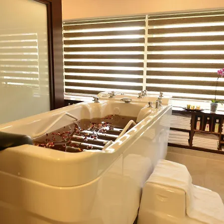 Hotel Ea Mozart 3*