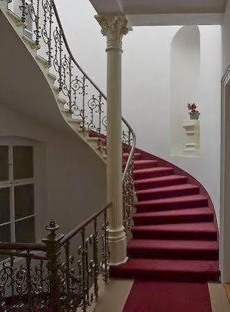 Ea Mozart Szálloda Karlovy Vary